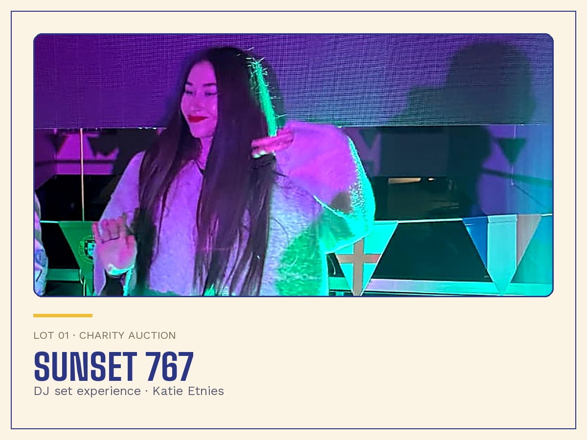 SUNSET 767